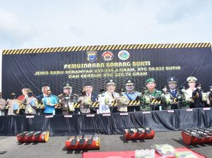 Polda Kalsel Musnahkan 237 Kg Sabu dari Jaringan Internasional