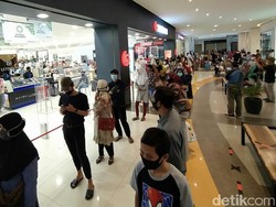 PSBB Tahap Kedua, Warga Cirebon Serbu Mal Jelang Lebaran
