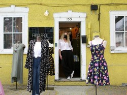 Toko-toko di Kanada Kembali Dibuka Usai Lockdown Corona Selama 2 Bulan