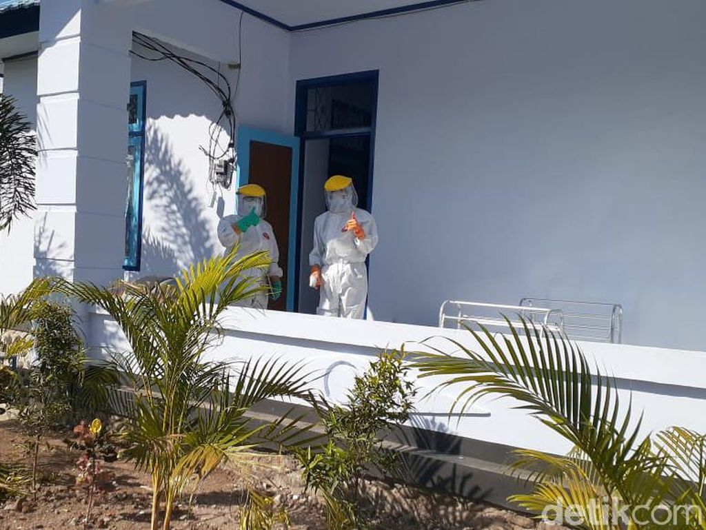 Nakes Sukarela Sempat Mogok Kerja di NTB Akan Diangkat Jadi Honorer Nakes Sukarela Sempat Mogok Kerja di NTB Akan Diangkat Jadi Honorer