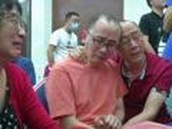 Seorang Warga China Bertemu Lagi dengan Orang Tuanya Setelah 32 Tahun Diculik