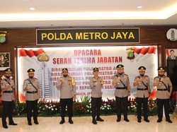 Polda Metro Gelar Sertijab 5 Pejabat Utama dengan Protokol COVID-19