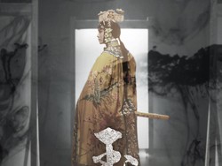 Lay EXO Comeback dengan Jade Lagu Bernuansa Oriental