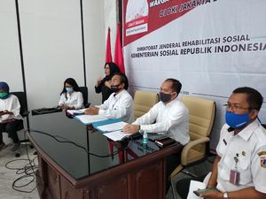 Ini Jurus Kemensos Tangani Pengemis Terdampak COVID-19