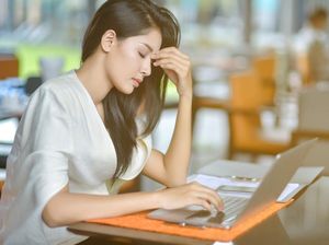 Pakar Unair Ungkap Gejala Burnout pada Mahasiswa dan Cara Mengatasinya Pakar Unair Ungkap Gejala Burnout pada Mahasiswa dan Cara Mengatasinya