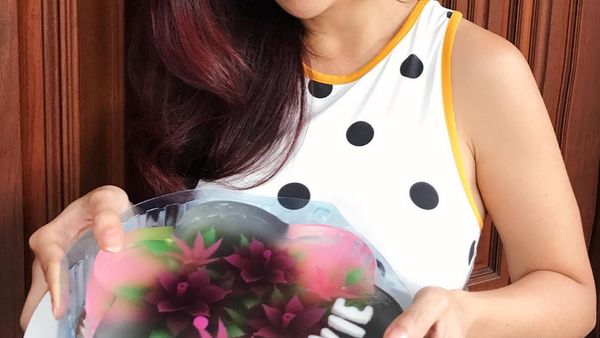 Kulineran Seksi Ernie, Si Tante Pemersatu Bangsa