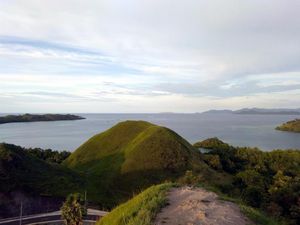 Daratan Labuan Bajo yang Tak Kalah Indah dari Lautnya