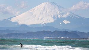 Gunung Fuji Ditutup Selama Musim Panas
