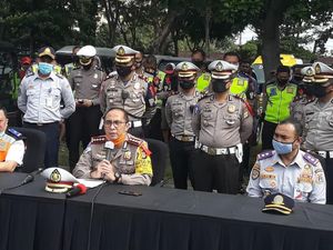 Travel Gelap yang Masih Jadi Favorit Pemudik Nekat Travel Gelap yang Masih Jadi Favorit Pemudik Nekat