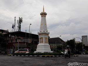 8 Spot Foto Malioboro yang Kece, Jangan Sampai Dilewatkan! 8 Spot Foto Malioboro yang Kece, Jangan Sampai Dilewatkan!