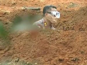 Aksi Perwira Polisi Gali Kuburan untuk Pasien Corona di Sumsel