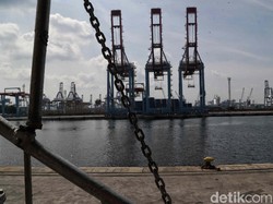 Pelindo II Bakal Perbanyak Peralatan dari Produk Lokal