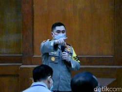 Tertidur Saat Rapat, Kapolsek di Surabaya Kena Semprot Kapolda
