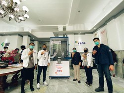 Pertamina Bagikan 5 Unit Swab Chamber Karya Mahasiswa ke RS COVID-19