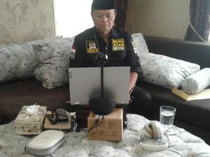 Sesalkan Larangan Salat Id, HNW: Jangan Hanya Tegas untuk Umat Islam