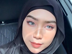Influencer Cantik Dihujat, Minta THR sama Pengikutnya di Medsos