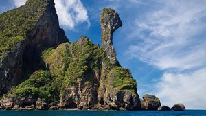 Potret Pulau yang Mirip Ayam Kalkun di Thailand