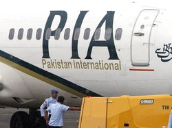 Maskapai Terburuk di Dunia, Penumpang Disuruh Berdiri Selama Penerbangan