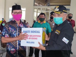 Ribuan Bantuan Sembako Disalurkan ke Warga Tiga Desa Terdampak Corona