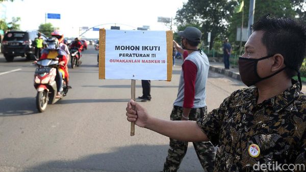 Polisi Pantau Penerapan PSBB di Kota Bekasi