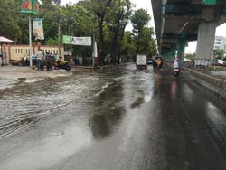 Diguyur Hujan Lebat, Pria di Makassar Tak Sadar Rumahnya Kebanjiran
