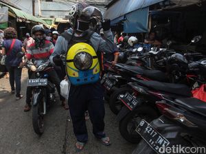 Saat Minion Jalan-jalan ke Pasar Jatinegara