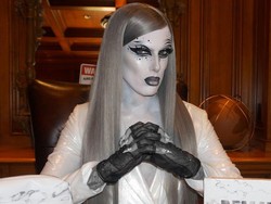 Jeffree Star Jadi Kontroversi Setelah Rilis Makeup Bertema Kematian