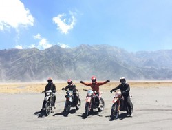 Sensasi Offroad di Gunung Bromo