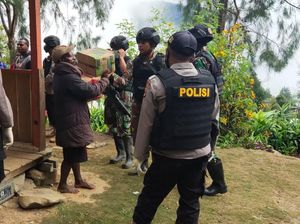 Duka 2 Tim Gugas Tugas Ditembak KKB di Papua Saat Antar Obat Corona Duka 2 Tim Gugas Tugas Ditembak KKB di Papua Saat Antar Obat Corona