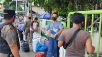 Penampakan Toko dan Lapak di Pasar Tanah Abang Ditutup Demi Cegah Kerumunan