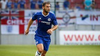 Branislav Ivanovic dibeli Chelsea dari Lokomotiv Moscow di tahun 2008 hanya seharga 9 juta paun. Namun, bek kanan ini tak tergantikan selama sembila tahun berseragam The Blues dengan torehan 11 trofi termasuk tiga gelar Premier League dan sekali juara Liga Champions (Getty Images)