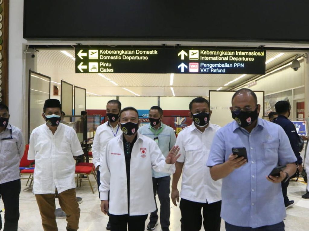 Tinjau Soetta, Satgas Corona DPR Minta Check Point Penumpang Ditambah Tinjau Soetta, Satgas Corona DPR Minta Check Point Penumpang Ditambah
