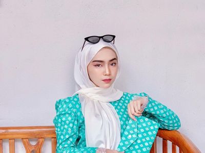Sosok Influencer Cantik yang Dihujat Usai Minta THR sama Pengikut di Medsos