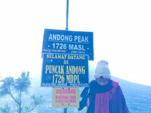 Keindahan Tiada Dua dari Puncak Gunung Andong