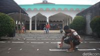 Persiapan Masjid Jami Al-Mamur Laksanakan Salat Id