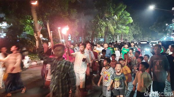 Duh! Masih Ada Takbir Keliling di Surabaya