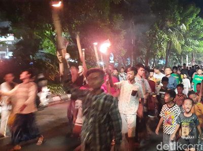 Duh! Masih Ada Takbir Keliling di Surabaya