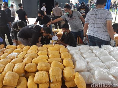 Dari Iran ke Serang, Ini Barbuk Sabu 821 Kg yang Disita Polisi