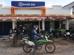 Buat Terenyuh! Ini Cerita Mantri BRI Tugas di Pedalaman Sumatera