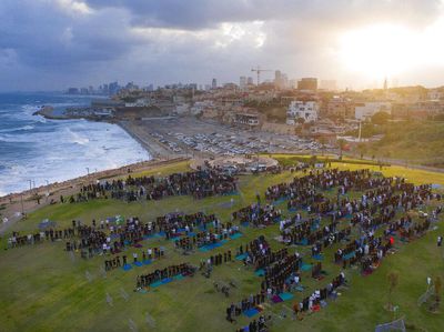 Potret Perayaan Idul Fitri di Batas Israel-Palestina