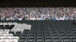 Penampakan 13 Ribu Suporter Kardus di Stadion Gladbach