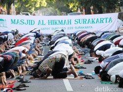 Potret Toleransi di Solo, Tiadakan Kebaktian Saat Salat Jumat