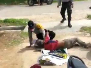 Sanksi untuk 2 Polisi Aniaya Pria Tua Gangguan Jiwa Sanksi untuk 2 Polisi Aniaya Pria Tua Gangguan Jiwa