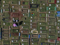 20 Makam Warga Tionghoa di Aceh Barat Tergerus Abrasi