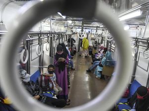 KCI Klaim Selalu Siagakan Kereta Tambahan Jika Terjadi Penumpukan Penumpang