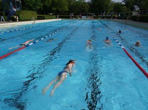 Berlin Buka Kembali Kolam Renang Umum