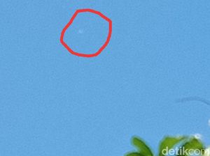Belasan Benda Misterius di Langit Klaten Pagi Ini, Balon Udara Lagi?