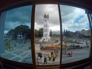 Rendang dan 6 Makanan Khas Wisata Sumbar