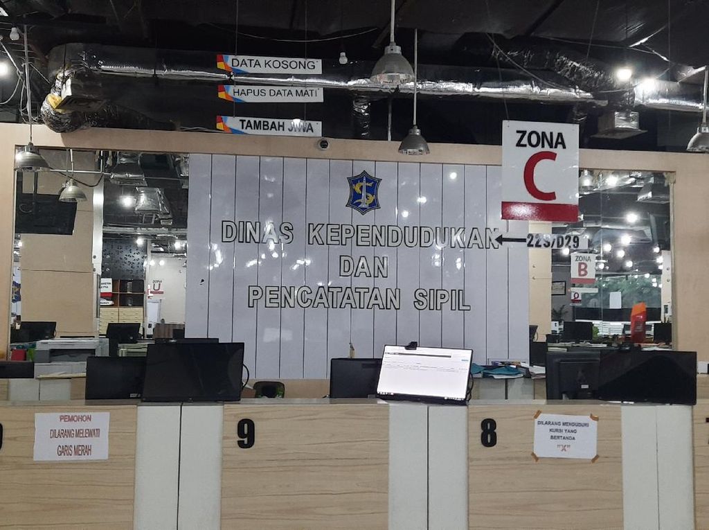Hasil Swab 3 Pegawai Negatif, Mal Pelayanan Publik Siola Kembali Dibuka Hasil Swab 3 Pegawai Negatif, Mal Pelayanan Publik Siola Kembali Dibuka