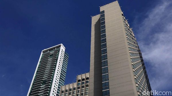 Begini Kondisi Langit Jakarta Siang Ini